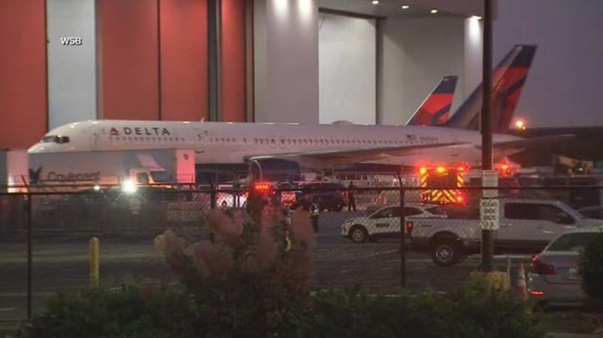 Doi muncitori morţi şi unul rănit în SUA, într-o explozie într-o instalaţie a Delta Air Lines lângă Aeroportul Hartsfield-Jackson din Atlanta