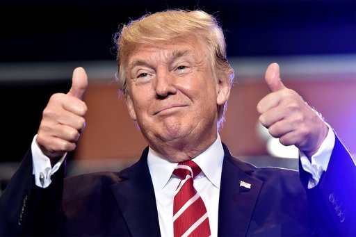 Donald Trump repostează pe reţeaua sa socială o remarcă obscenă despre Kamala Harris