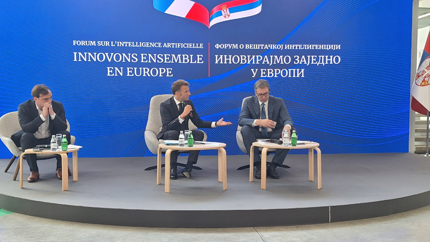 Emmanuel Macron pledează la Novi Sad în favoarea unui model european al inteligenţei artificiale, care să aibă la bază ”trei S”, ”ştiinţă, standarde şi soluţii”, în vederea unei ”prinderi din urmă” a Chinei şi SUA