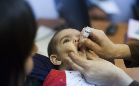 Vaccinare antipolio la scară mare pe timpul unor ”pauze umanitare” în Fâşia Gaza