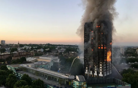 Incendiul din Turnul Grenfell de la Londra, rezultatul unor ”decenii de eşecuri”, denunţă un raport. Întreprinderile de construcţii au ”manipulat procesul de testare, pentru a deforma datele şi a înşela piaţa”. London Fire Brigade, aprig criticată