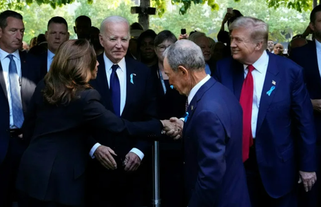 Harris, Trump şi Biden afişează o rară şi fragilă aparenţă de unitate la New York, la comemorarea atentatelor de la 11 septembrie 2001