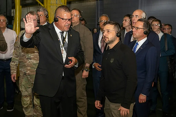 Zelenski îşi începe vizita în SUA cu o vizită la o fabrică de armament la Scranton, în Pennsylvania, care produce obuze de 155 mm. ”În acest fel de loc vezi cu adevărat că lumea democratică poate învinge”. Rusia anunţă că nu va participa la al doilea Summ