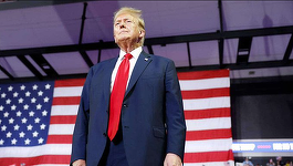 Trump îl acuză pe Zelenski că \