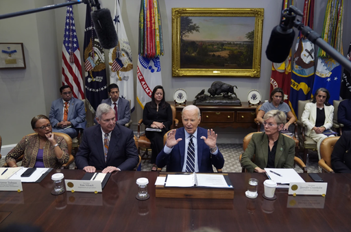 Biden îşi amână, din cauza uraganului Miltorn vizitele prevăzute la sfârşitul săptămânii în Germania, unde urma să participe la un summit cu Scholz Macron şi Starmer şi la un summit internaţional al aliaţilor Ucrainei la Ramstein cu Zelenski, şi apoi în Angola