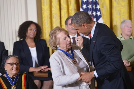 Ethel Kennedy, văduva lui "Bobby" Kennedy, moare la vârsta de 96 de ani