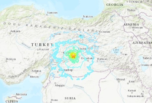 Un cutremur cu magnitudinea de 5,9 produs la mică adâncime a zguduit estul Turciei