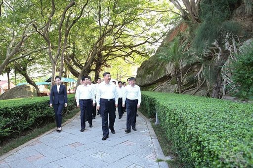 China avertizează că nu va renunţa la utilizarea forţei în cazul Taiwanului, în timp ce Xi Jinping vizitează locul unei celebre înfrângeri suferite de forţele Taipeiului