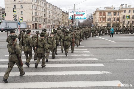 Şase soldaţi ruşi care au dezertat fugind de războiul din Ucraina au primit vize temporare în Franţa. Este pentru prima dată când se întâmplă într-o ţară UE