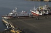 O navă a gărzii de coastă italiene a preluat migranţi din Albania pentru a-i transfera din nou în Italia