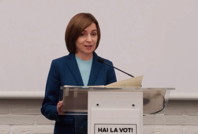 Maia Sandu, emoţionată şi rămasă aproape fără voce, face declaraţii în română şi rusă după confirmarea victoriei în alegeri: Moldova, eşti o învingătoare! Dragi moldoveni, aţi oferit o lecţie de democraţie. Diaspora, eşti uimitoare! – VIDEO