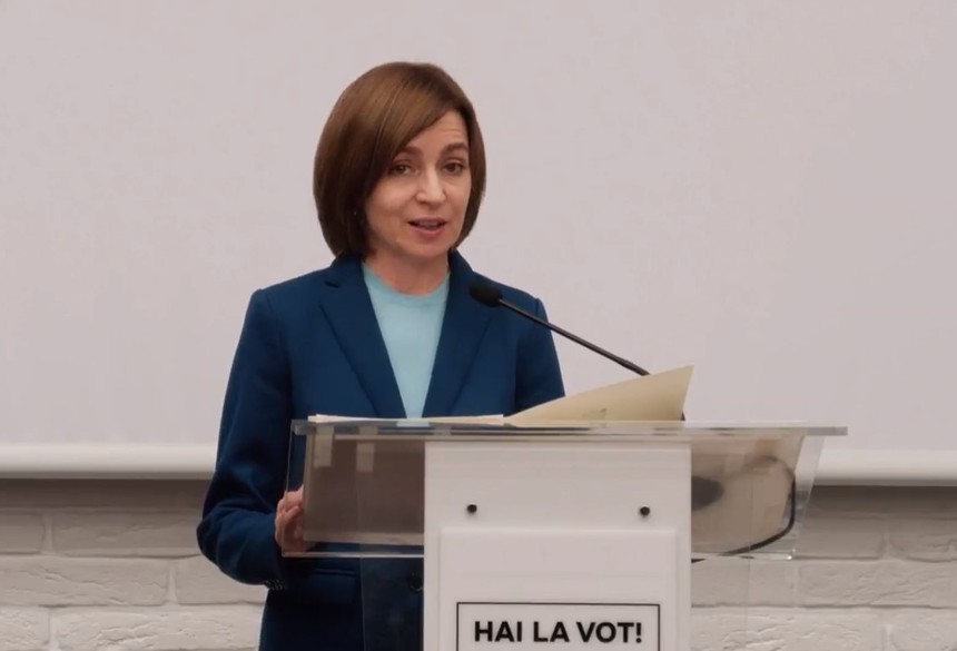 Maia Sandu, emoţionată şi rămasă aproape fără voce, face declaraţii în română şi rusă după confirmarea victoriei în alegeri: Moldova, eşti o învingătoare! Dragi moldoveni, aţi oferit o lecţie de democraţie. Diaspora, eşti uimitoare! - VIDEO