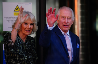 Regina Camilla a Marii Britanii suferă de o infecţie respiratorie, anunţă Palatul Buckingham