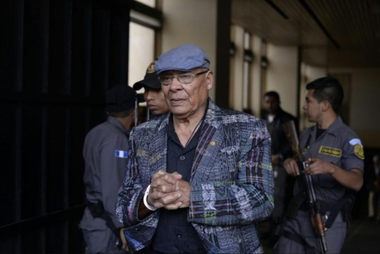 Justiţia din Guatemala cere o pedeapsă de 2.860 de ani împotriva unui fost general acuzat de genocidul indigenilor maya ixil în timpul Războiului Civil