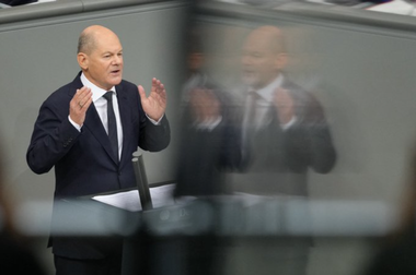 Germania trebuie ”să facă totul” pentru a păstra relaţii bune cu SUA lui Trump, declară Scholz în Parlament