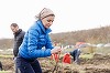 R. Moldova: Maia Sandu a plantat puieţi de salcâm şi frasin în satul Frumuşica - FOTO