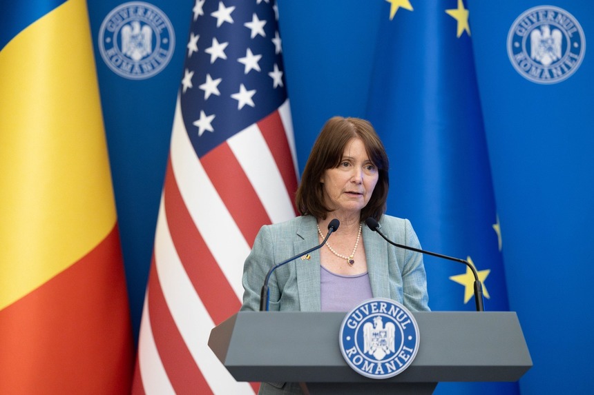 1.000 de zile de război în Ucraina. Ambasadorul SUA, Kathleen Kavalec: România a dat dovadă de un adevărat leadership în sprijinul Ucrainei. SUA şi România sunt unite pentru a contracara ameninţările reprezentate de Rusia în Ucraina şi în Europa