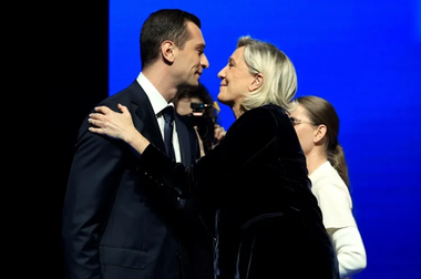 Bardella, catalogat drept "Brutus" de către oponenţi, după ce cere un ”cazier virgin” în plin proces Le Pen