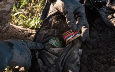 Militarii ruşi, ”împuşcaţi” de comandanţii lor dacă nu înaintează în Kursk, dezvăluie un combatant francez din Legiunea Internaţională 