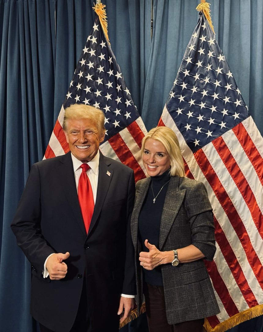 Trump o nominalizează pe Pam Bondi ca noua sa propunere pentru funcţia de procuror general