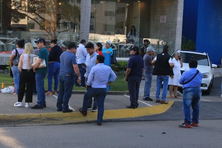 Mexic: Cel puţin şase morţi şi zece răniţi într-un atac armat