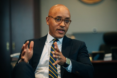 Procurorul Manhattanului, Damian Williams, pe care Trump a ameninţat că-l înlocuieşte cu Jay Clayton, demisionează
