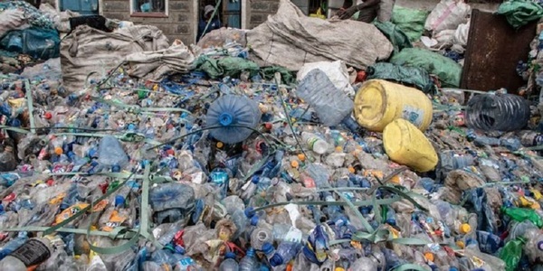 Ţările nu au reuşit să ajungă la un acord în cadrul negocierilor ONU privind poluarea cu plastic