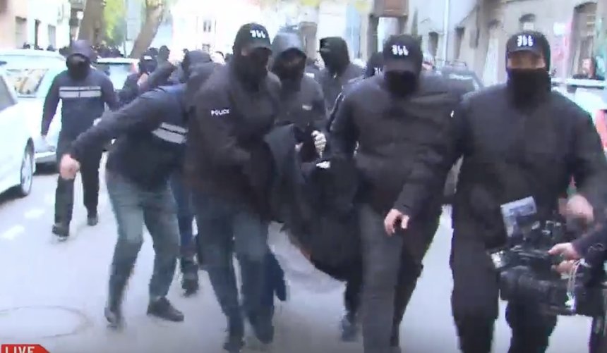 UPDATE - Georgia: Lider al opoziţiei, bătut şi arestat de poliţie - VIDEO