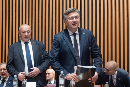 Premierul croat Andrej Plenkovic supravieţuieşte unei moţiuni de cenzură în Parlament, în urma unui dosar de corupţie foarte mediatizat al Parchetului European