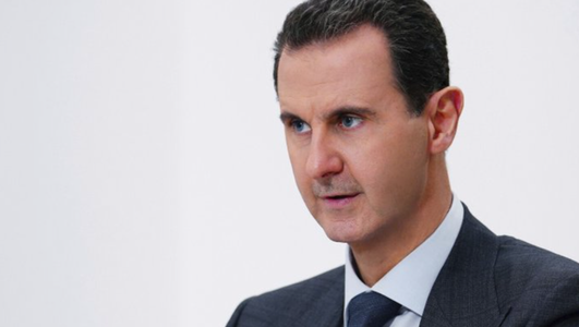 Lumea reacţionează cu prudenţă după căderea lui Bashar al-Assad