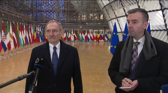 Statele membre UE, de acord cu aderarea completă a României şi Bulgariei la spaţiul Shengen. Ministrul ungar de Interne Sandor Pinter salută ”un moment istoric”