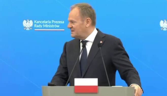 Donald Tusk spune că nu intenţionează să trimită trupe poloneze în Ucraina în cazul unei încetări a focului