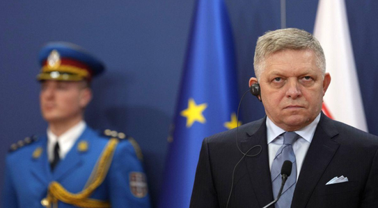 ”Ucraina nu va intra în NATO” şi ”va pierde o treime din teritoriu”, anunţă premierul slovac prorus Robert Fico înaintea unui summit UE. ”Occidentul a împins Ucraina într-o situaţie proastă”, iar Rusia nu-şi va retrage niciodată trupele din Crimeea şi păr