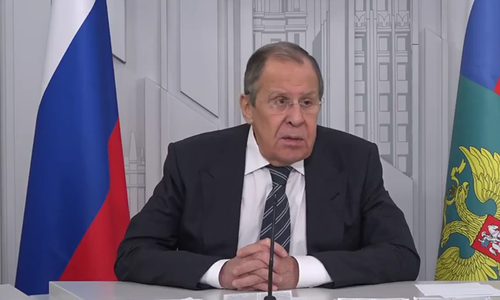 Lavrov afirmă că Franţa a vrut să stabilească pe ”canale confidenţiale” un ”dialog” privind Ucraina, fără Kiev