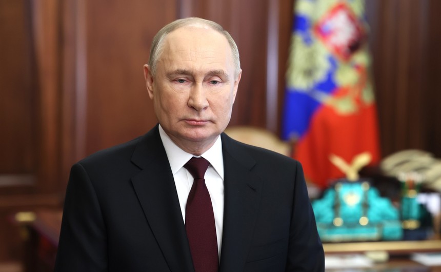 Putin împlineşte 25 de ani de când este la putere. În mesajul de Anul Nou, a făcut doar o vagă referire la conflictul din Ucraina preferând să sublinieze succesele Rusiei