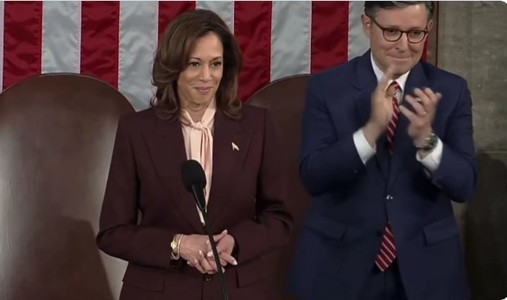 Congresul SUA a certificat victoria lui Donald Trump în alegeri în cadrul unei ceremonii prezidate de Kamala Harris, care şi-a anunţat propria înfrângere