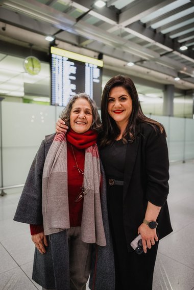 O activistă germano-iraniană a fost eliberată de Iran după patru ani de detenţie şi s-a întors în Germania - VIDEO