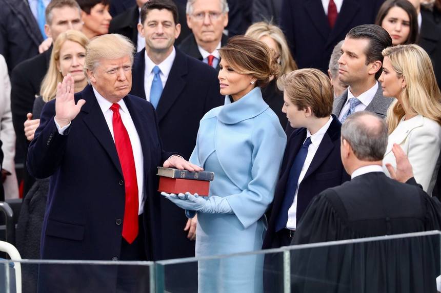 BIOGRAFIE. Povestea vieţii lui Donald Trump: De la imobiliare la politică
