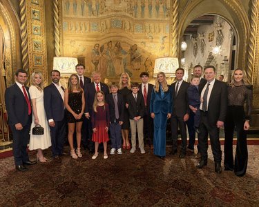 ÎNVESTIRE TRUMP. Clanul se întoarce la Casa Albă, dar cumva diferit. Ce fac acum membrii familiei Trump? - FOTO