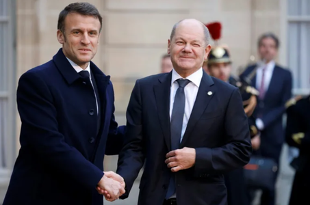 Macron îl primeşte pe Scholz la Élysée, la un prânz de adio