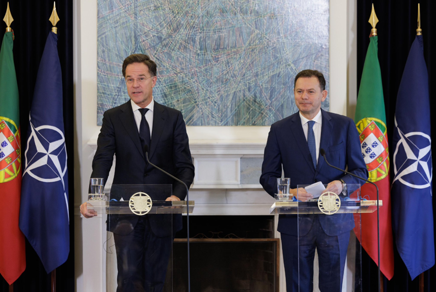 Secretarul general al NATO Mark Rutte acuză Rusia, la Lisabona, că încearcă să ”destabilizeze” Alianţa