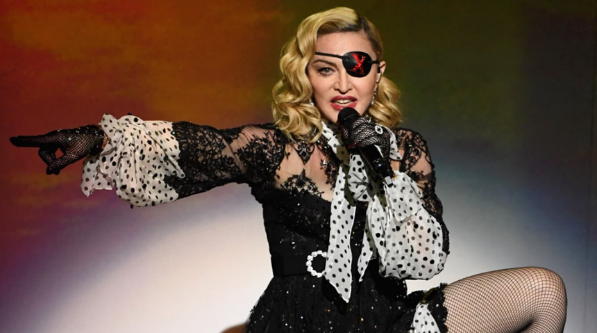 Madonna îl acuză pe Trump de ”desfiinţarea tuturor libertăţilor pentru care am luptat şi pe care le-am câştigat de-a lungul anilor”