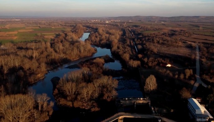 Fermierii greci se tem pentru recolte, în condiţiile în care au rămas fără apa din Bulgaria