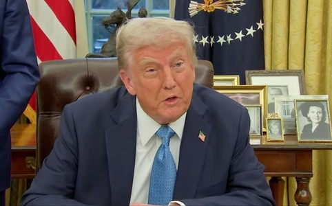 Propunerea lui Trump de a transforma Gaza în „Riviera Orientului Mijlociu” stârneşte condamnarea internaţională, deşi preşedintele SUA susţine că „toată lumea o adoră”. În teritoriul palestinian, reacţiile sunt şi mai vehemente: „Să se ducă dracului”