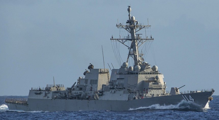 Primele nave ale Marinei SUA au trecut prin Strâmtoarea Taiwan de la învestirea lui Trump