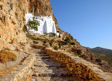 După Santorini, încă o insulă din Grecia a fost plasată în stare de urgenţă din cauza activităţii seismice intense