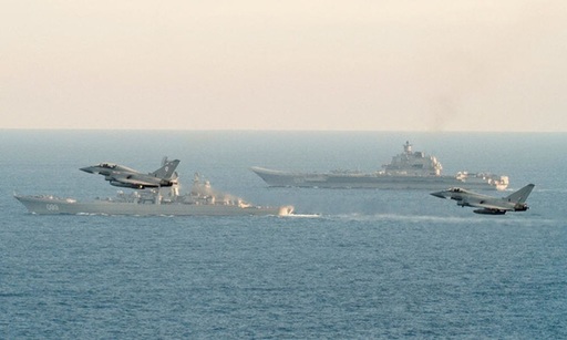 Marea Britanie a monitorizat şase nave ruseşti care transportau muniţie din Siria, după înlăturarea lui Assad