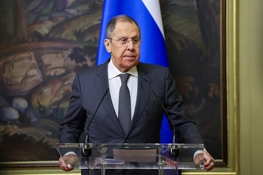 Rusia nu este dispusă să facă compromisuri cu privire la teritoriile ucrainene anexate. „Cum ar trebui să cedăm teritoriile - cu poporul rus sau cu metalele rare?”, transmite ironic Serghei Lavrov