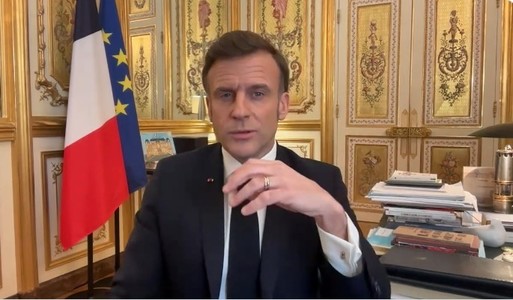 Înainte de a pleca în SUA, Macron „trage un semnal de alarmă” şi îl avertizează pe Trump în privinţa oricărei slăbiciuni în relaţia cu Putin