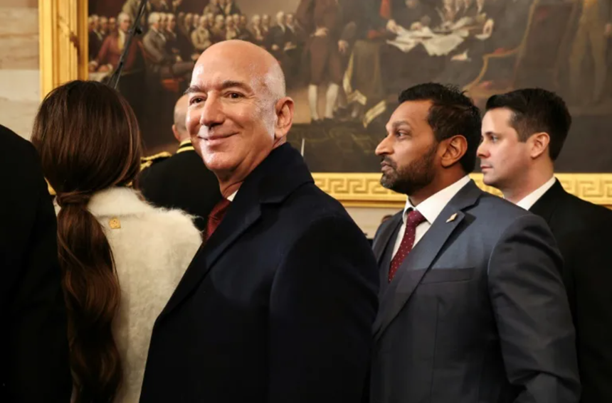 Bezos anunţă că limitează editorialele ziarului The Washington Post la anumite opinii 